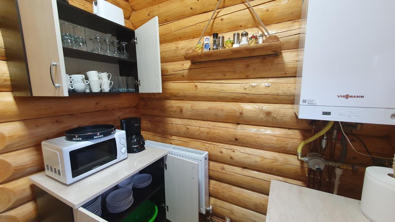 קאמפולונג מולדובנסק Cabana Alesia, Relaxare La Poalele Raraului מראה חיצוני תמונה